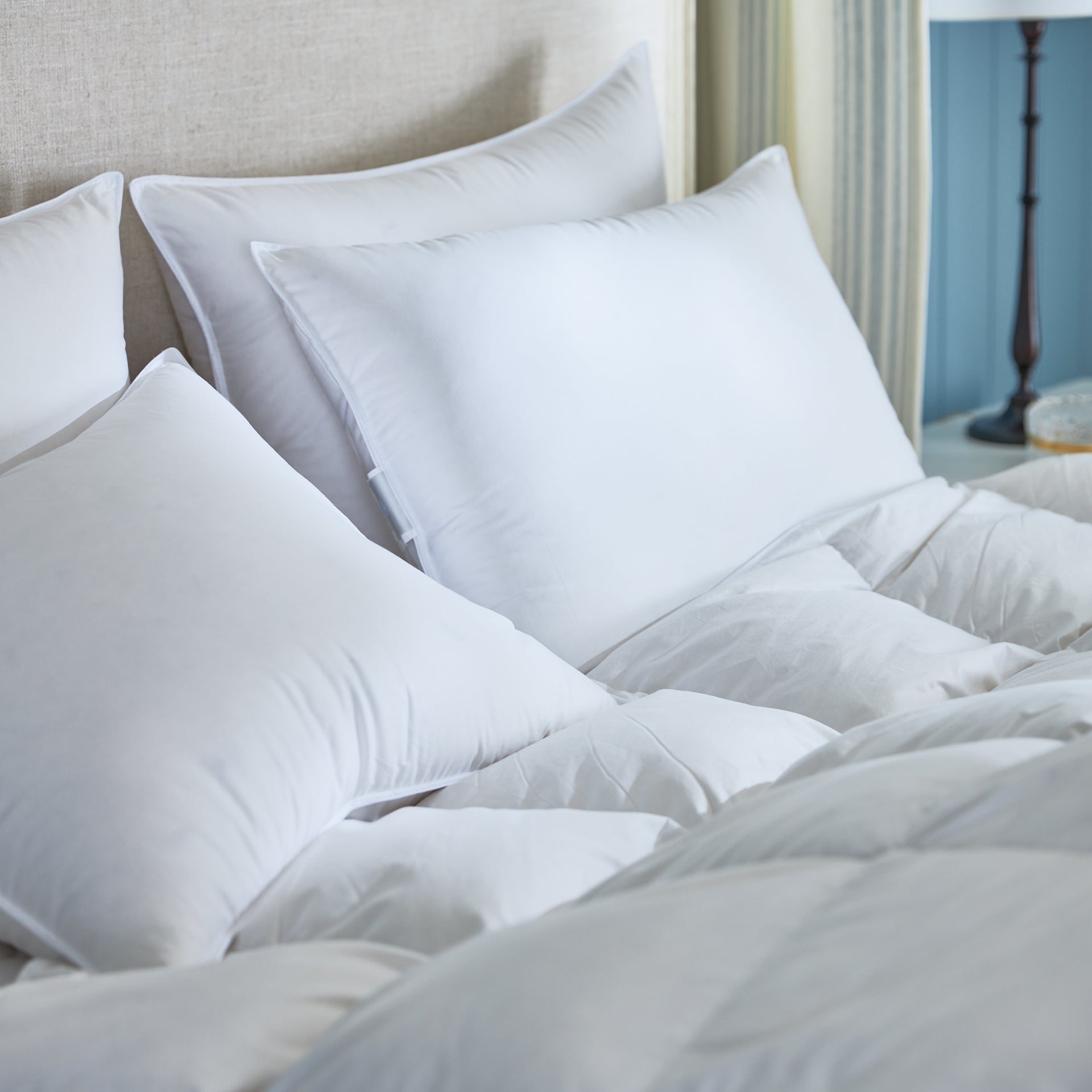 chamonix-pillow-scandiahome-siberianwhitedown-4-web.jpg